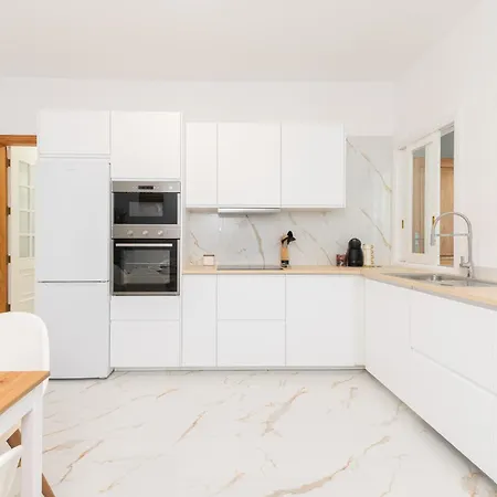 Marhaba La Laguna, En Centro Historico De * Σαν Κριστόμπαλ ντε Λα Λαγούνα